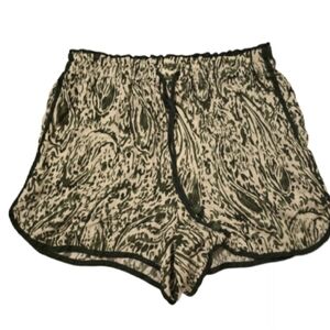 Zara Green and Cream Patterned Athletic Shorts